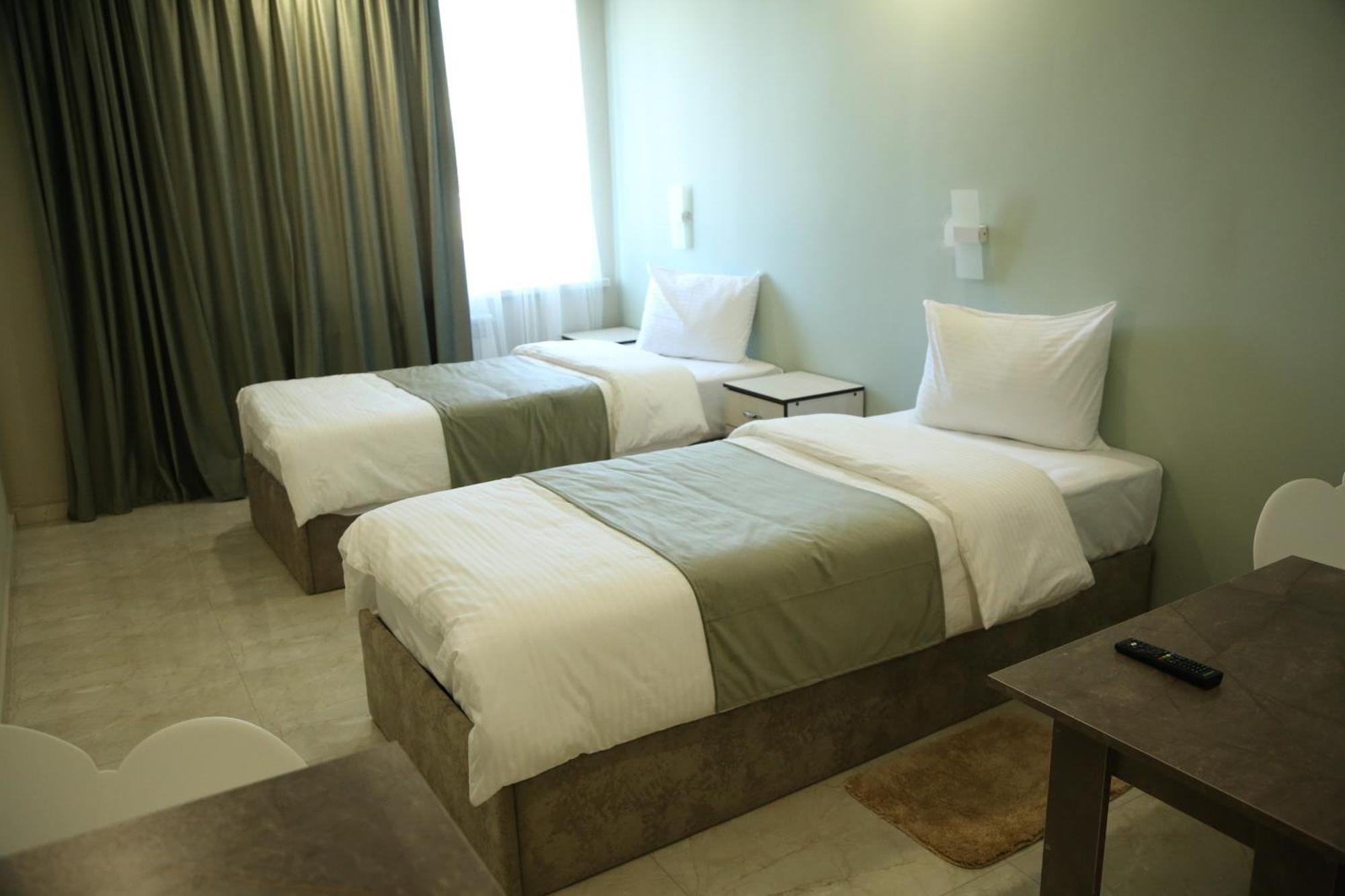Vell Grey Hotel Martuni Exterior foto